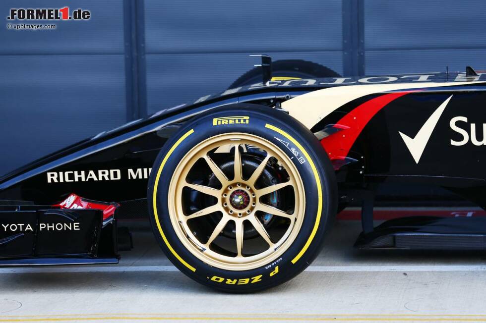 Foto zur News: Die neuen 18-Zoll-Räder am Lotus-Renault E22