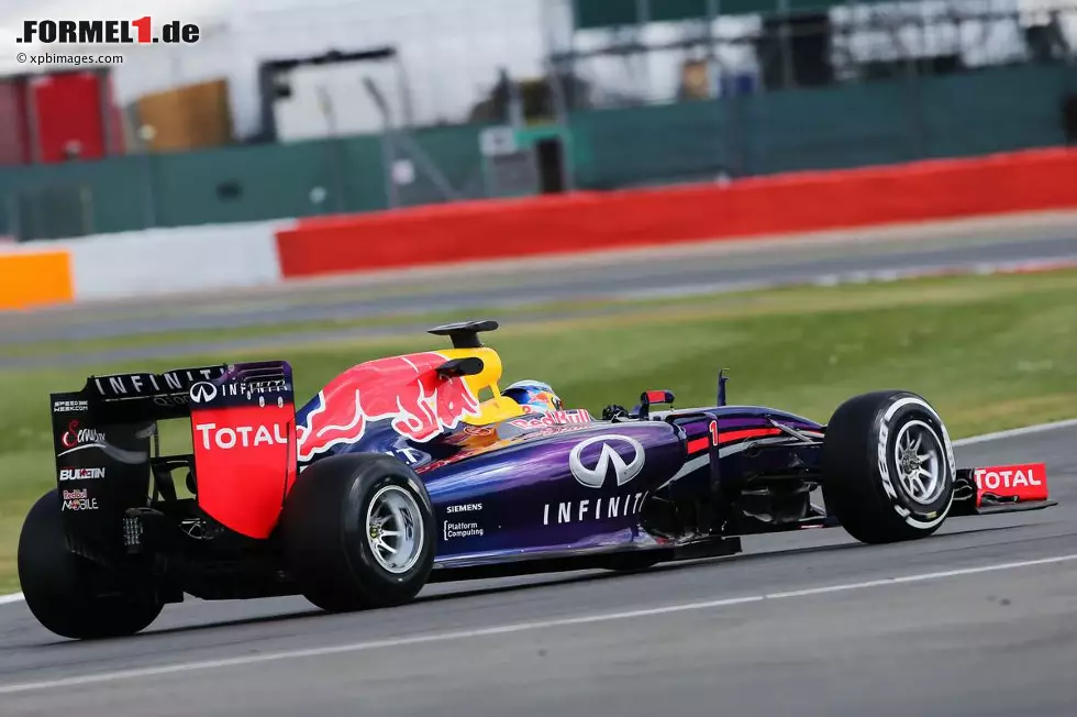 Foto zur News: Sebastian Vettel (Red Bull)