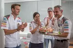 Foto zur News: Giedo van der Garde, Monisha Kaltenborn, Adrian Sutil und Beat Zehnder (Sauber)