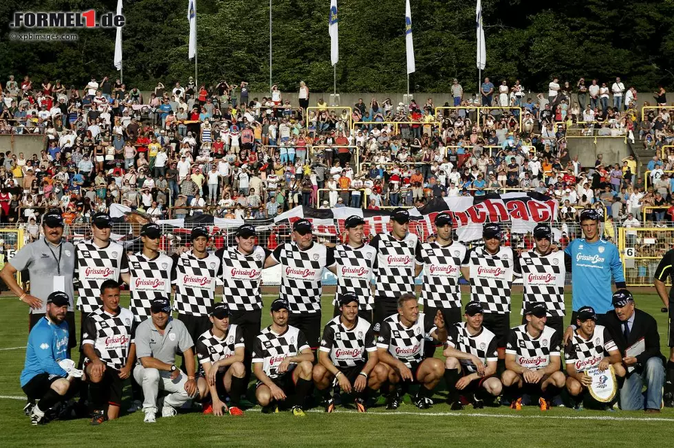 Foto zur News: Nazionale Piloti vor dem Match