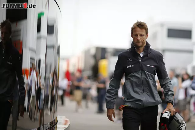 Auch Jenson Button erntete Punkte, als Achter kam der McLaren-Fahrer über die Ziellinie. Foto zur News: Auch Jenson Button erntete Punkte, als Achter kam der McLaren-Fahrer über die Ziellinie.