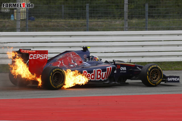 Foto zur News: Daniil Kwjats Toro Rosso ging in Hockenheim spektakulär in Flammen auf