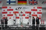 Foto zur News: Valtteri Bottas (Williams), Nico Rosberg (Mercedes) und Lewis Hamilton (Mercedes)