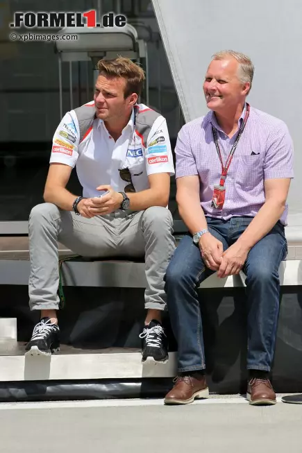 Foto zur News: Giedo van der Garde (Sauber) und Johnny Herbert