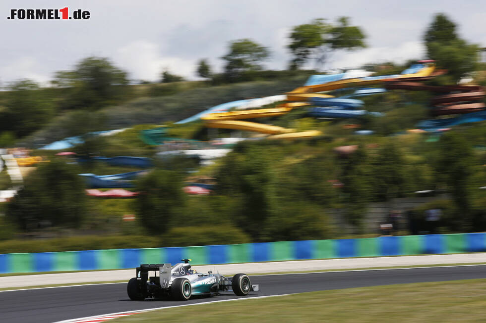 Foto zur News: Nico Rosberg hatte am ersten Tag auf dem Hungaroring 0,238 Sekunden Abstand auf die Spitze.