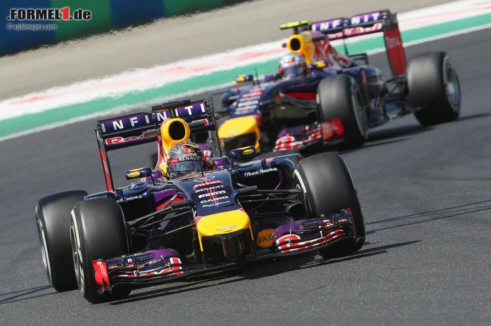 Foto zur News: Vettel kam zu Beginn des Ungarn-Wochenendes besser zurecht als Ricciardo
