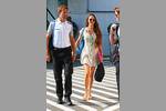 Foto zur News: Jenson Button (McLaren) mit Freundin Jessica Michibata