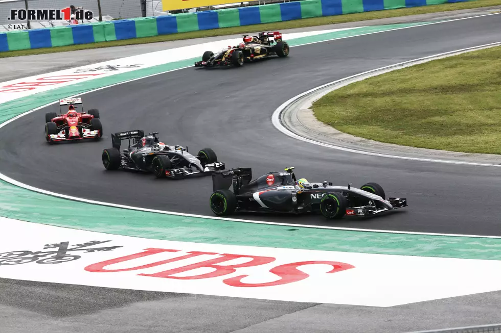 Esteban Gutierrez (Sauber), Adrian Sutil (Sauber), Kimi Räikkönen (Ferrari) und Romain Grosjean (Lotus) Foto zur News: Esteban Gutierrez (Sauber), Adrian Sutil (Sauber), Kimi Räikkönen (Ferrari) und Romain Grosjean (Lotus)