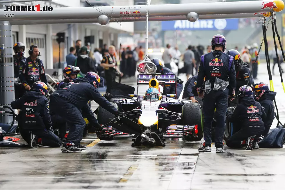 Foto zur News: Sebastian Vettel (Red Bull)