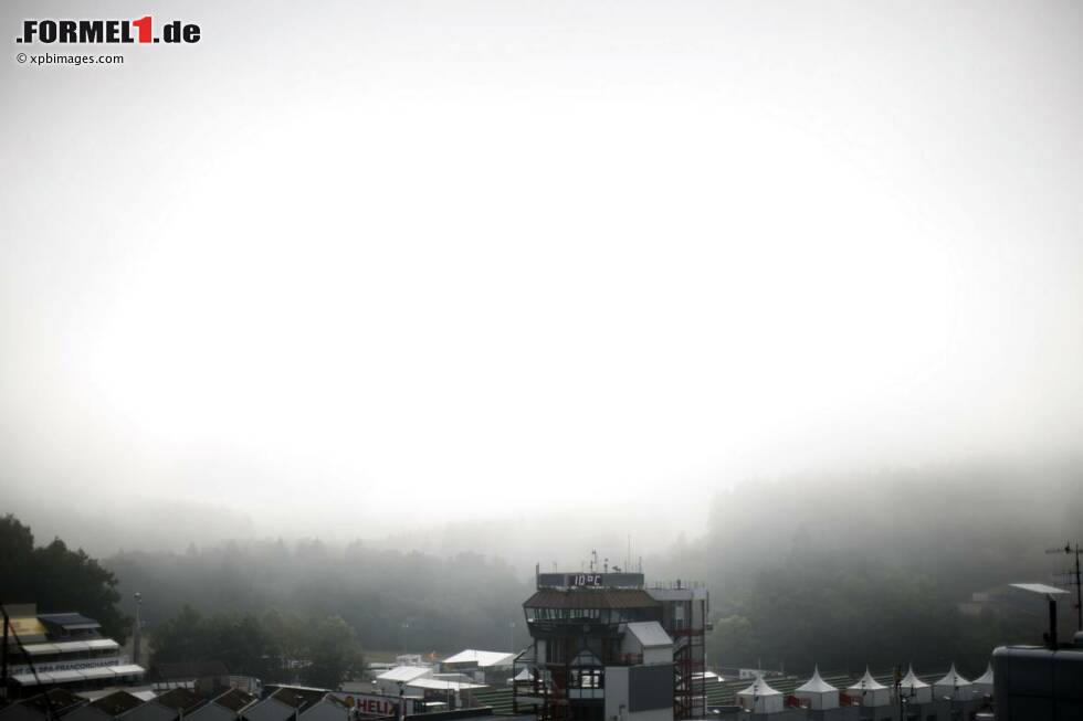 Foto zur News: Nebel am frühen Morgen