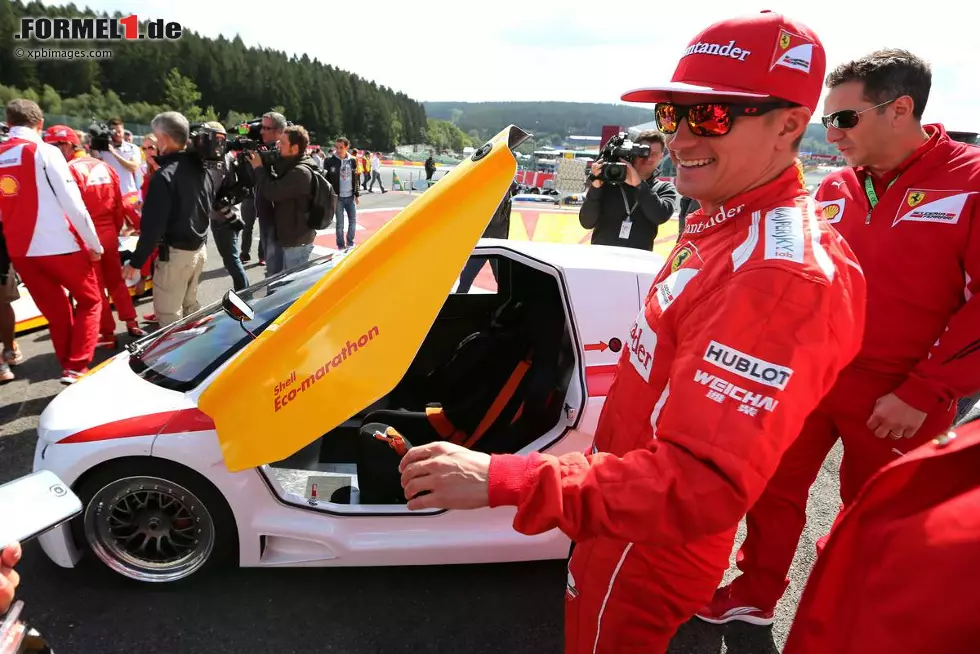 Foto zur News: Kimi Räikkönen (Ferrari)