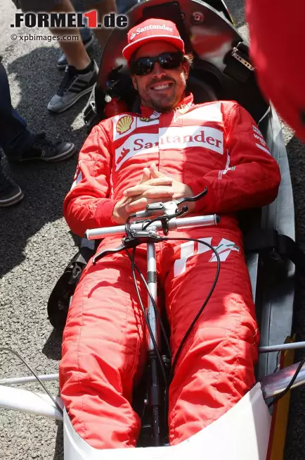 Foto zur News: Fernando Alonso (Ferrari) bei der Shell-Eco-Challenge