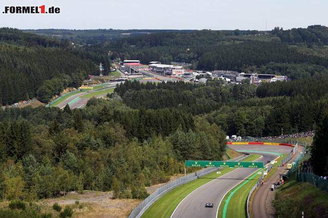 Foto zur News: Nico Rosberg war am Vormittag noch knapp schneller als Hamilton, am Nachmittag hatte der Deutsche 0,604 Sekunden Rückstand zu verzeichnen