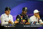 Foto zur News: Nico Rosberg (Mercedes), Daniel Ricciardo (Red Bull) und Valtteri Bottas (Williams)