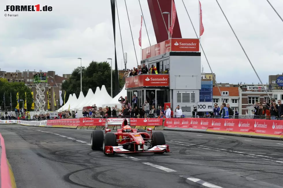 Foto zur News: Kimi Räikkönen (Ferrari)