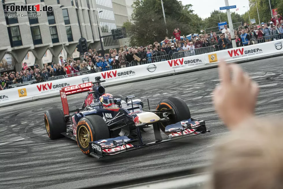 Foto zur News: Max Verstappen (Toro Rosso)