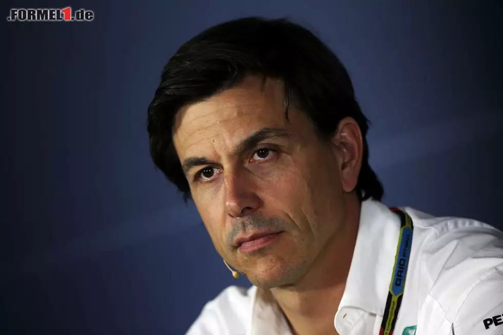 Foto zur News: Toto Wolff rechnet für morgen mit einem spannenden Grand Prix