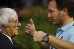 Foto zur News: Bernie Ecclestone und Christian Horner