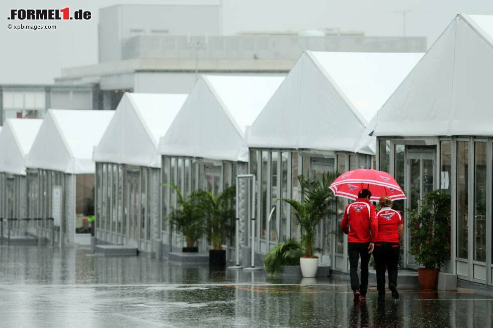 Foto zur News: Jules Bianchi (Marussia) im Regen