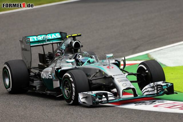 Foto zur News: Nico Rosberg sicherte sich in Suzuka die Pole-Position und bringt sich damit im Kampf um den WM-Titel wieder in eine gute Position.