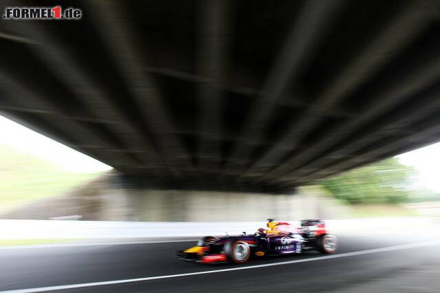 Foto zur News: Sebastian Vettel qualifizierte sich in Suzuka für den neunten Startplatz