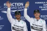 Foto zur News: Nico Rosberg (Mercedes) und Lewis Hamilton (Mercedes)