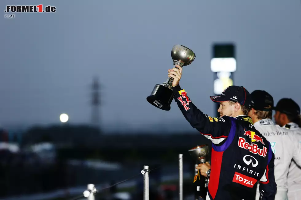 Foto zur News: Sebastian Vettel (Red Bull)