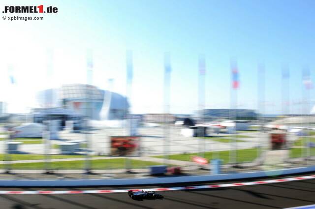 Foto zur News: Kevin Magnussen (McLaren Mercedes)