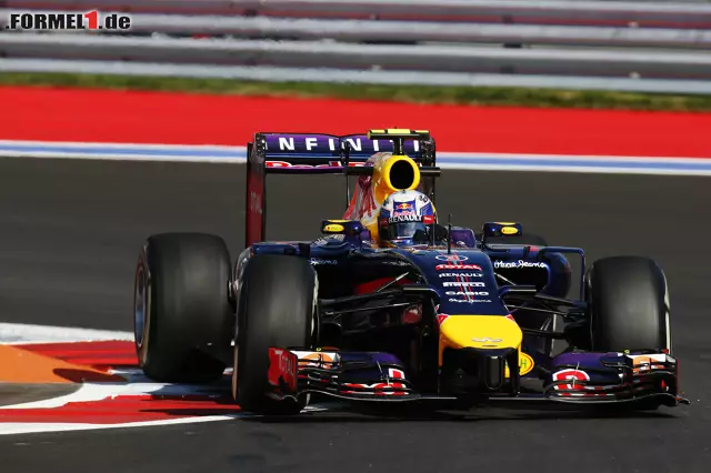 Daniel Ricciardo (Infiniti Red Bull Racing) Foto zur News: Daniel Ricciardo (Infiniti Red Bull Racing)