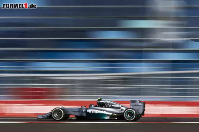 Nico Rosberg (Mercedes AMG Petronas Formula One Team) Foto zur News: Nico Rosberg (Mercedes AMG Petronas Formula One Team)