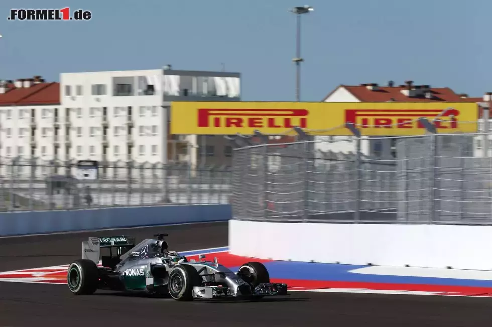 Foto zur News: Lewis Hamilton (Mercedes AMG Petronas Formula One Team)