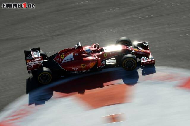 Foto zur News: Fernando Alonso (Scuderia Ferrari)