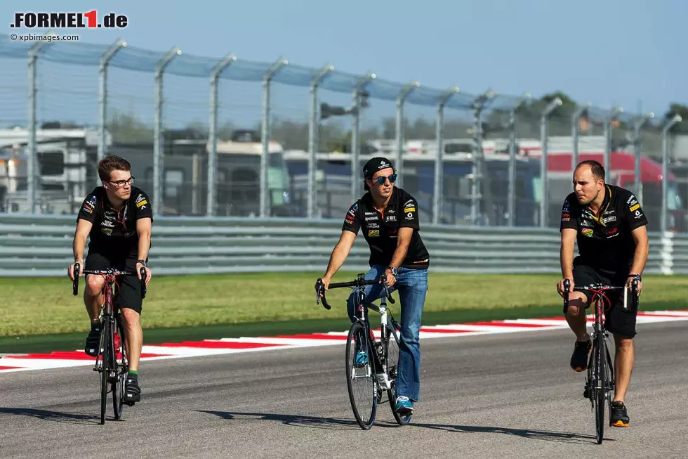 Foto zur News: Sergio Perez (Force India)