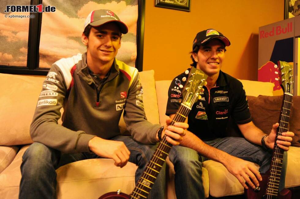 Foto zur News: Esteban Gutierrez (Sauber) und Sergio Perez (Force India)