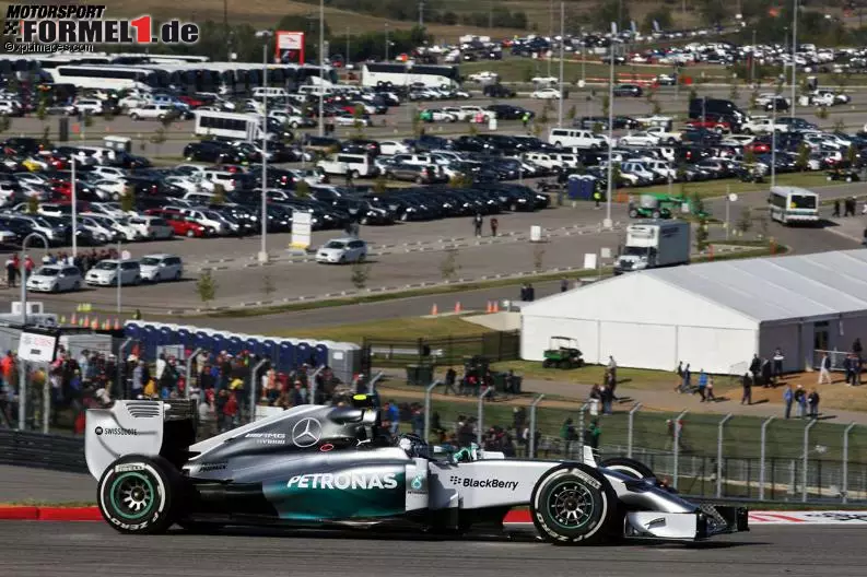 Foto zur News: Nico Rosberg (Mercedes AMG Petronas Formula One Team)