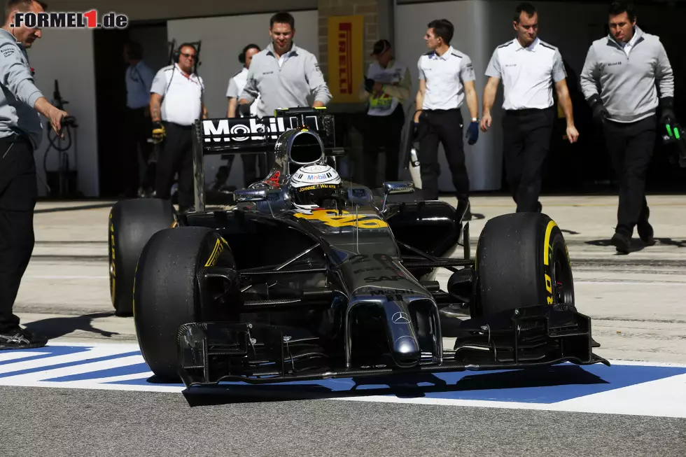 Foto zur News: Kevin Magnussen (McLaren Mercedes)