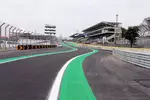 Foto zur News: Neue Boxeneinfahrt in Interlagos