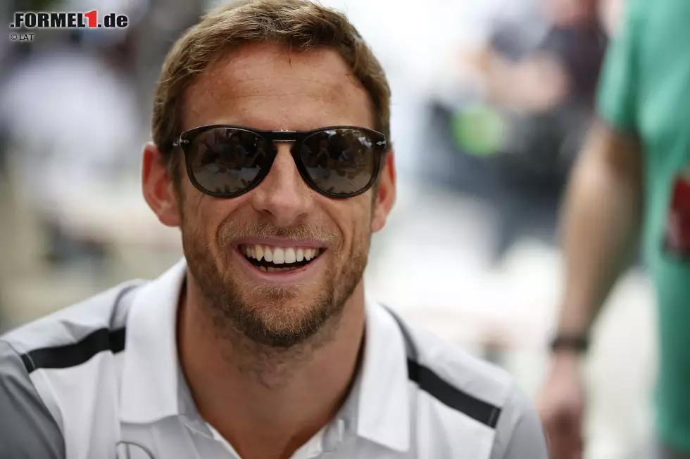 Foto zur News: Jenson Button (McLaren)