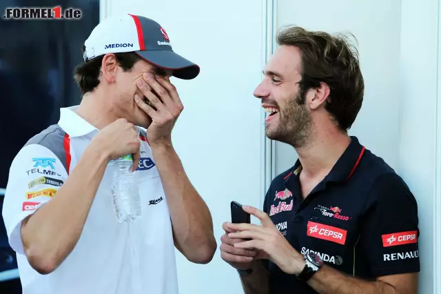 Adrian Sutil Jean-Eric Vergne (Sauber F1 Team) (Scuderia Toro Rosso) Foto zur News: Adrian Sutil Jean-Eric Vergne (Sauber F1 Team) (Scuderia Toro Rosso)