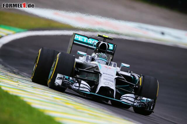 Foto zur News: Nico Rosberg sicherte sich erneut die Pole-Position - diesmal auch den Sieg? Im Stallduell steht es nun 11:7 für den Deutschen, der im Zeitenfahren dieses Jahr ganz stark ist