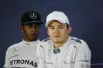 Foto zur News: Nico Rosberg (Mercedes) und Lewis Hamilton (Mercedes)