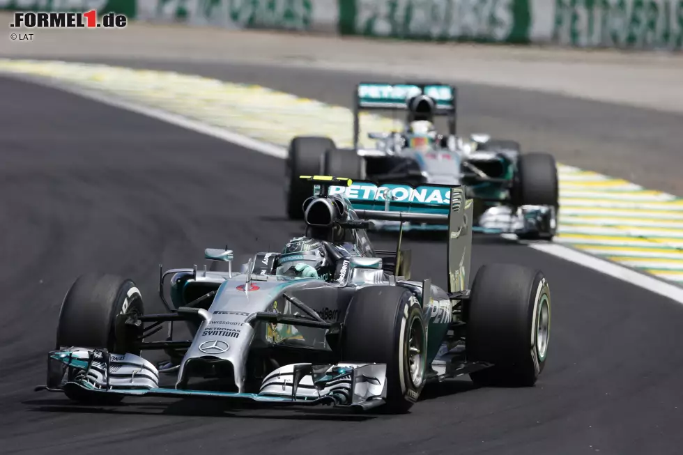 Foto zur News: Nico Rosberg (Mercedes) und Lewis Hamilton (Mercedes)