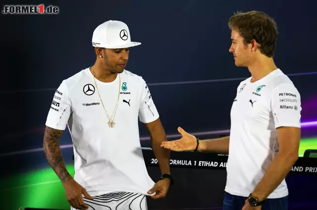 Lewis Hamilton und Nico Rosberg (Mercedes AMG Petronas Formula One Team) Foto zur News: Lewis Hamilton und Nico Rosberg (Mercedes AMG Petronas Formula One Team)