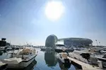 Foto zur News: Paddock in Abu Dhabi