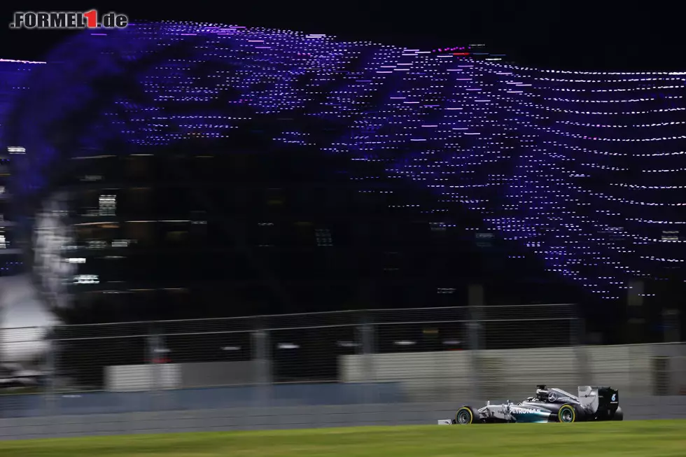 Foto zur News: Lewis Hamilton (Mercedes AMG Petronas Formula One Team)