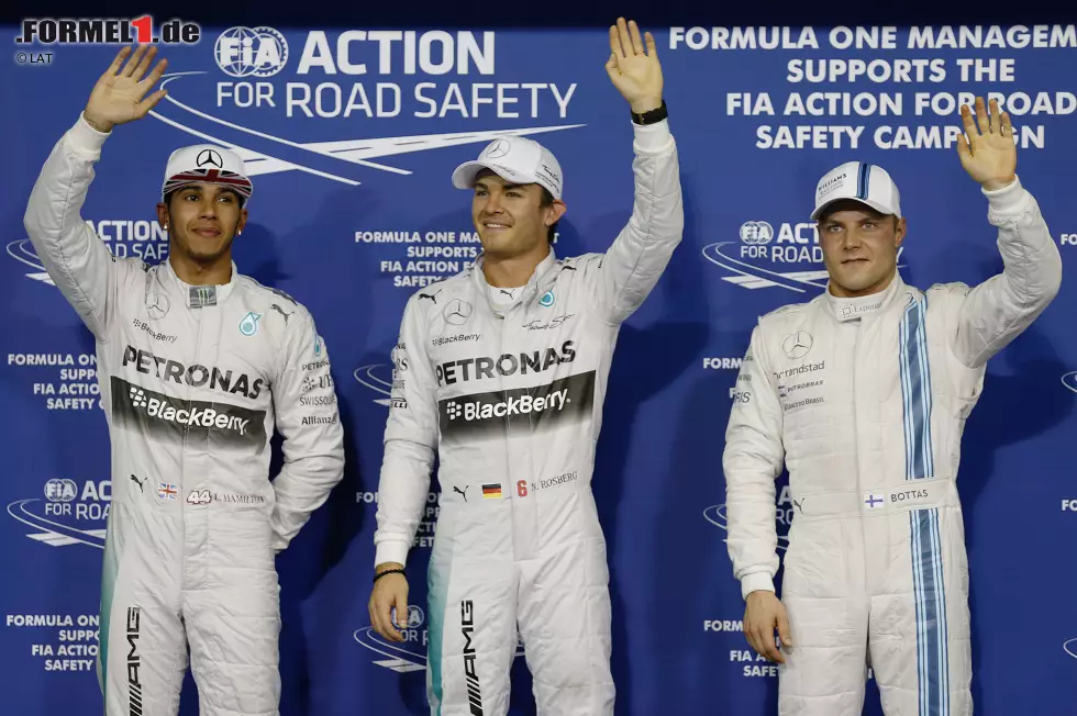 Nico Rosberg (Mercedes) holt die Pole in Abu Dhabi vor Lewis Hamilton (Mercedes) und Valtteri Bottas (Williams) Foto zur News: Nico Rosberg (Mercedes) holt die Pole in Abu Dhabi vor Lewis Hamilton (Mercedes) und Valtteri Bottas (Williams)
