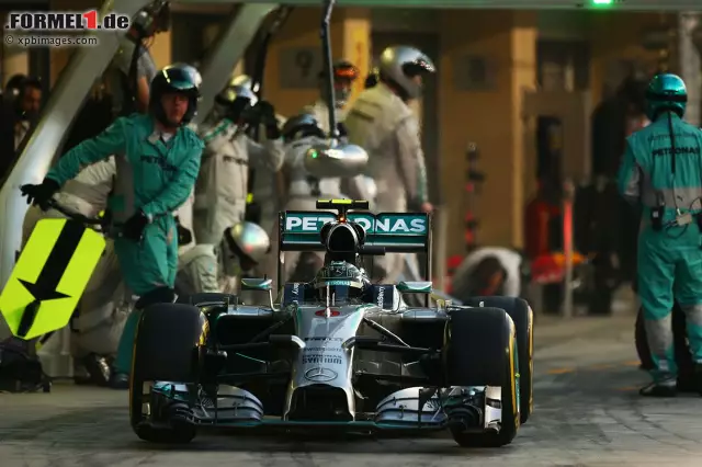 Foto zur News: Nico Rosberg (Mercedes AMG Petronas Formula One Team)