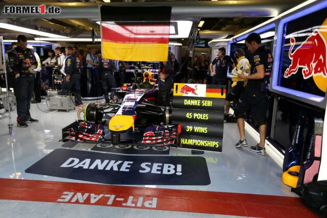 Foto zur News: Sebastian Vettel schließt eine enttäuschende Saison mit Red Bull ab
