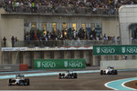 Foto zur News: Lewis Hamilton (Mercedes), Nico Rosberg (Mercedes) und Felipe Massa (Williams)