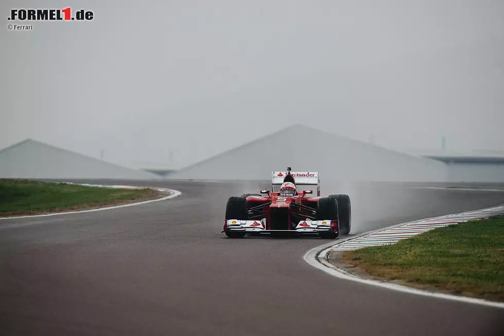 Foto zur News: Sebastian Vettel (Ferrari)